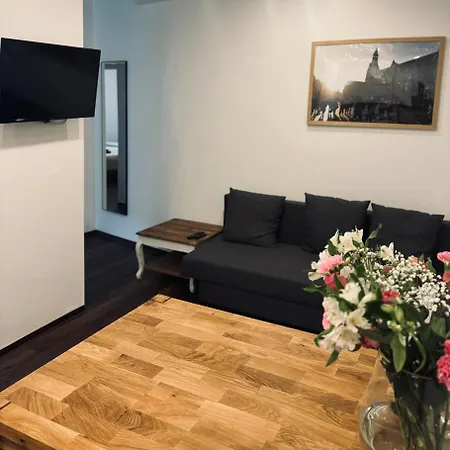 City Apartments *